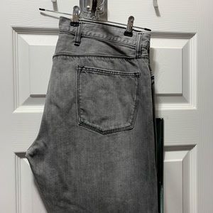 GAP Straight Fit Jeans